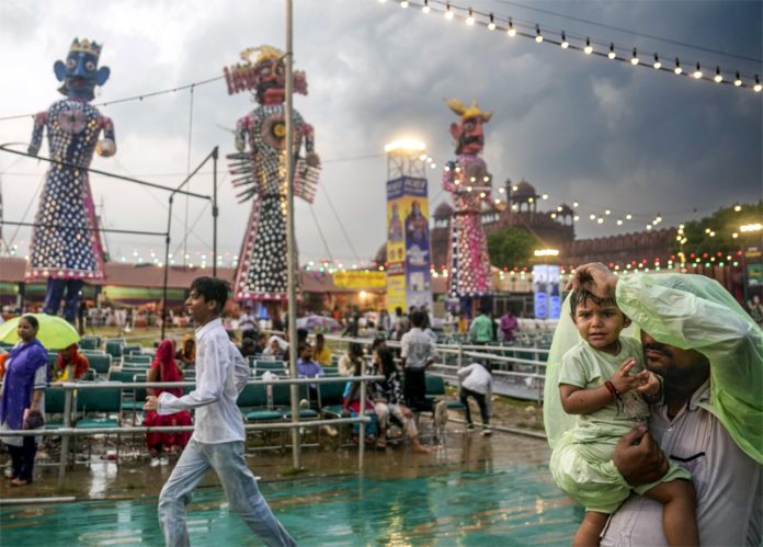 Dussehra celebrations affected by rain in Delhi