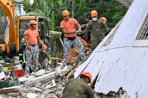Davao Oriental earthquake damage and tsunami warning