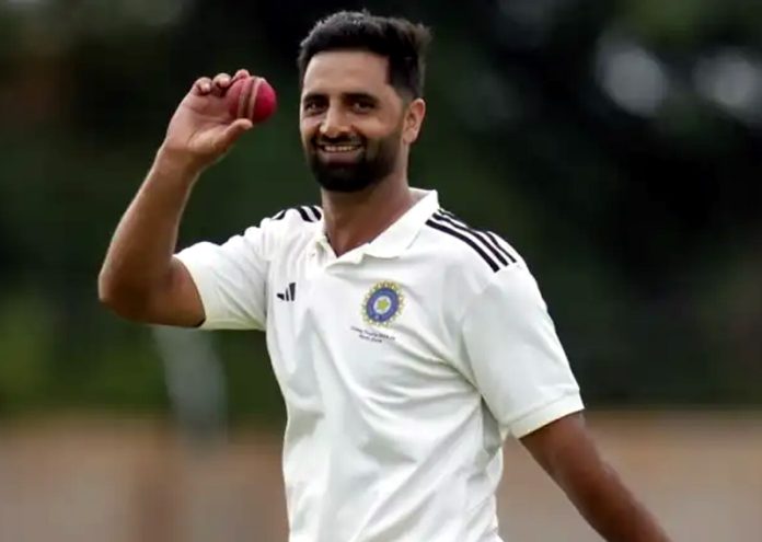 Auqib Nabi celebrates wicket during J&K vs Rajasthan match
