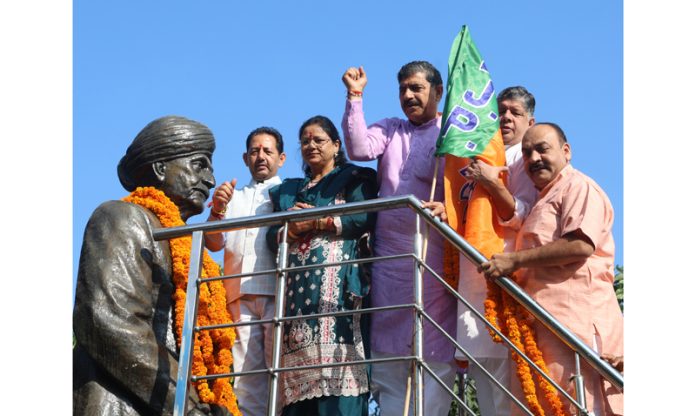 BJP leaders pay tribute to Pt. Prem Nath Dogra