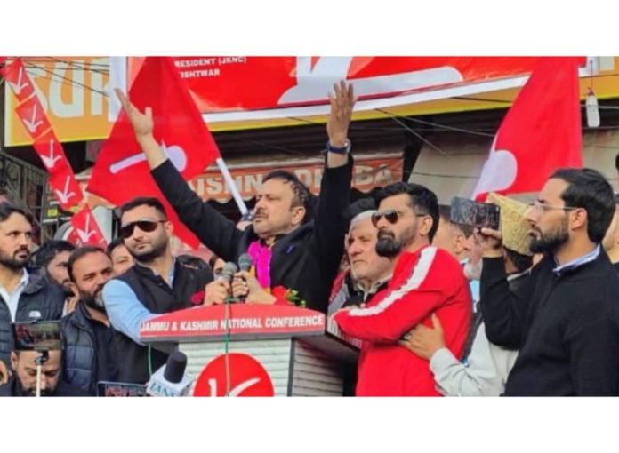 Sajjad Kichloo welcomed by supporters in Kishtwar