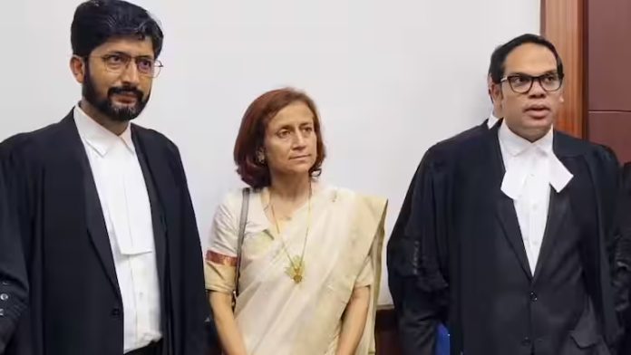 Geetanjali Angmo visiting climate activist Sonam Wangchuk in Jodhpur Jail