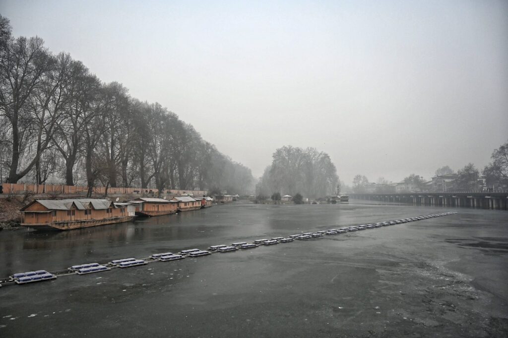 Srinagar winter snowfall and frosty landscape